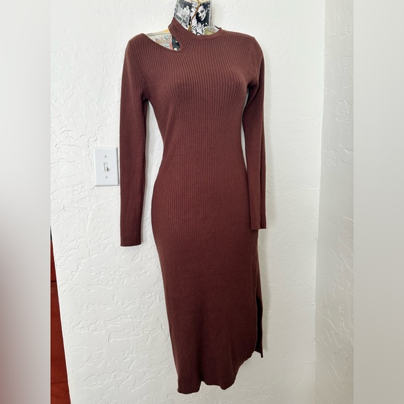 🔥 Böhme Chocolate Brown Fitted Cutout Midi-dress. Small BNWOT - Picture 4 of 8